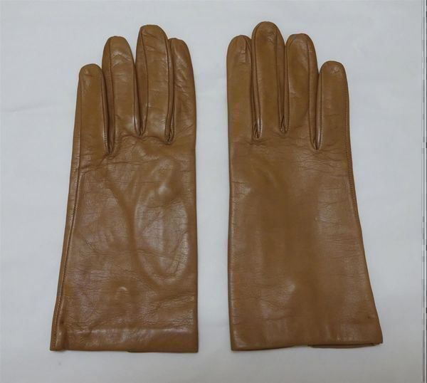 Gants & mitaines : Neue Lederhandschuhe mit Seidenfutter – Neuf (Voir description) à Zofingen par Justizia_01