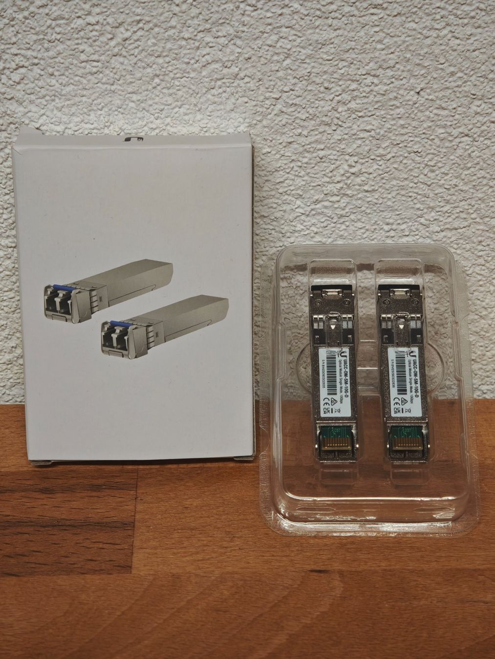 Ubiquiti Unità & Adattatore: Ubiquiti Single-Mode Optical Module Paar – Nuovo e nell'imballaggio originale da Buchs ZH venduto da Sutoris