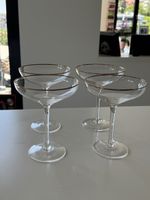 Set of 4 Martini Glasses / Coupes 