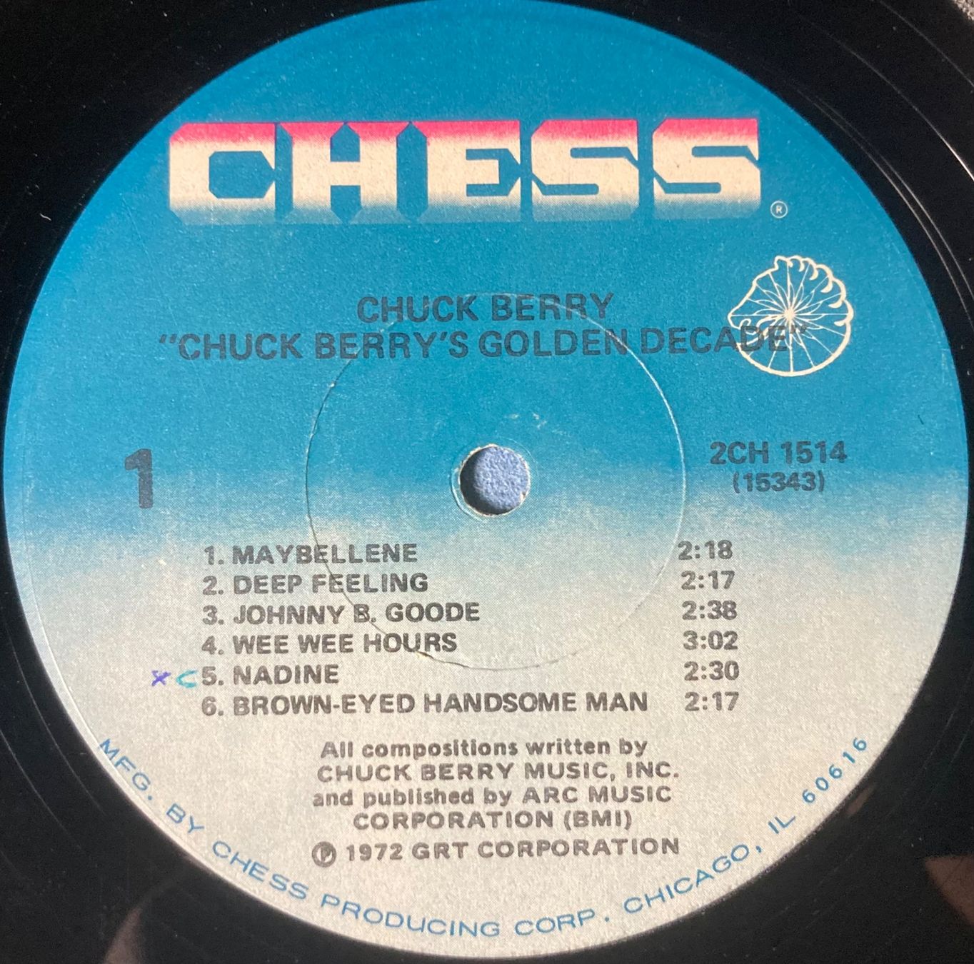Dischi in vinile: CHUCK BERRY - CHUCK BERRY'S GOLDEN DECADE – Usato da Poliez-Pittet venduto da Newtown-Records 2