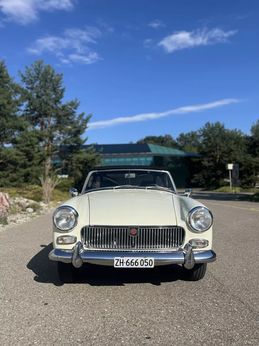 MG Automobili: MG Midget 1969 – Usato da Zürich venduto da Bantes 6