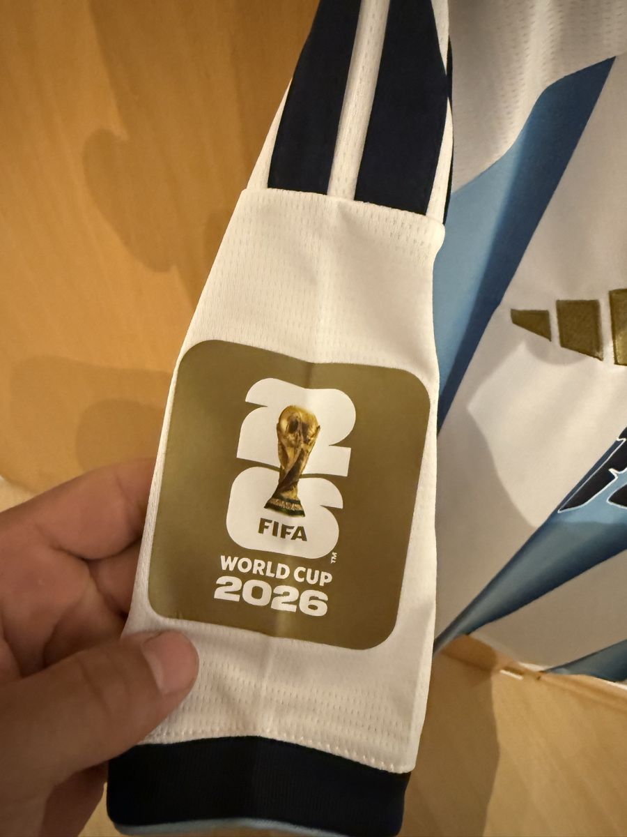 Adidas Canottiere & Pantaloni: Argentinien Trikot 2026 – Nuovo (secondo la descrizione) da Däniken SO venduto da jschenker27 3