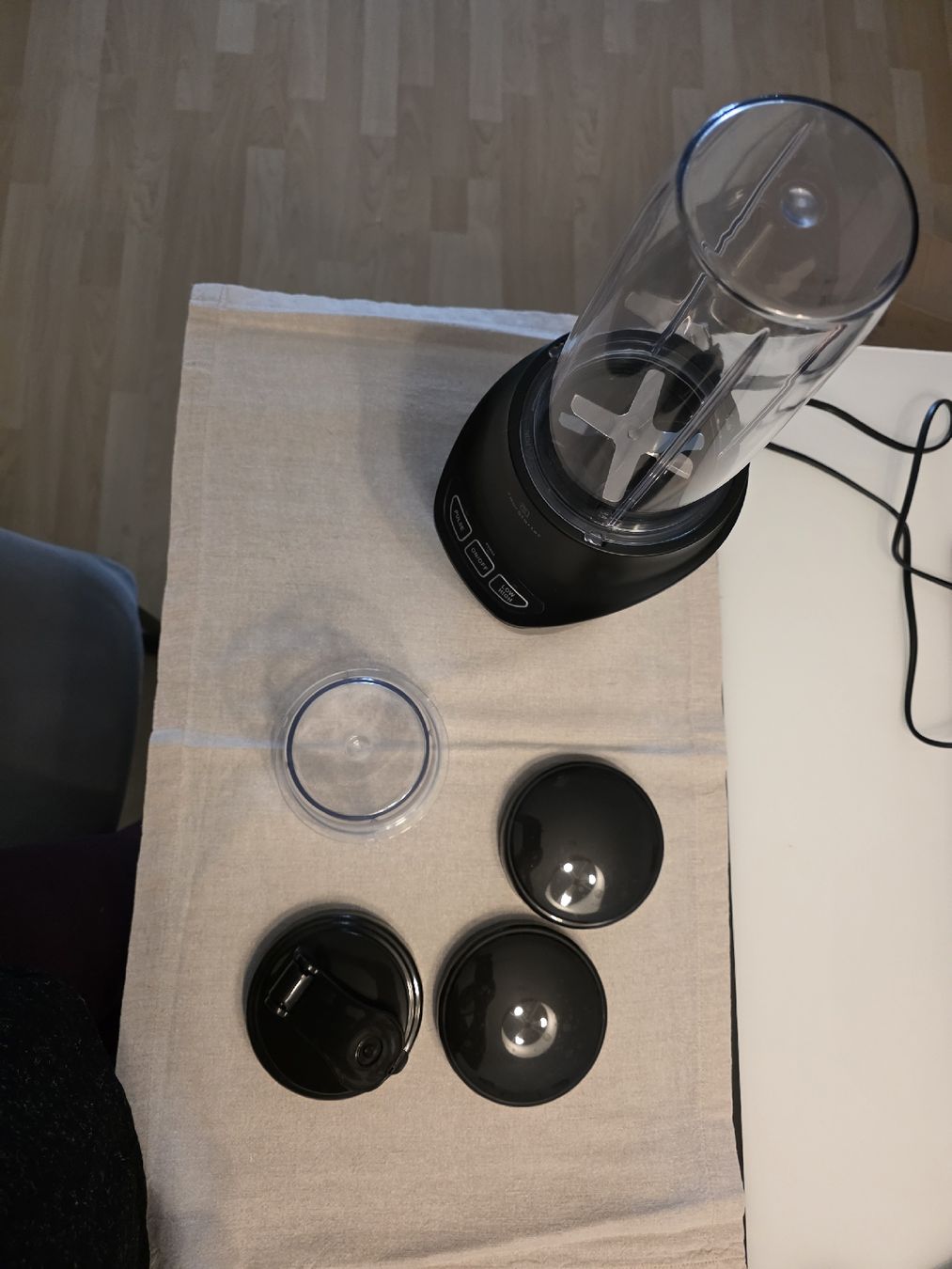 Elettrodomestici da cucina: Standmixer 1000W - Smoothie Maker- Schwarz – Usato da Tägerig venduto da Lepsi 4