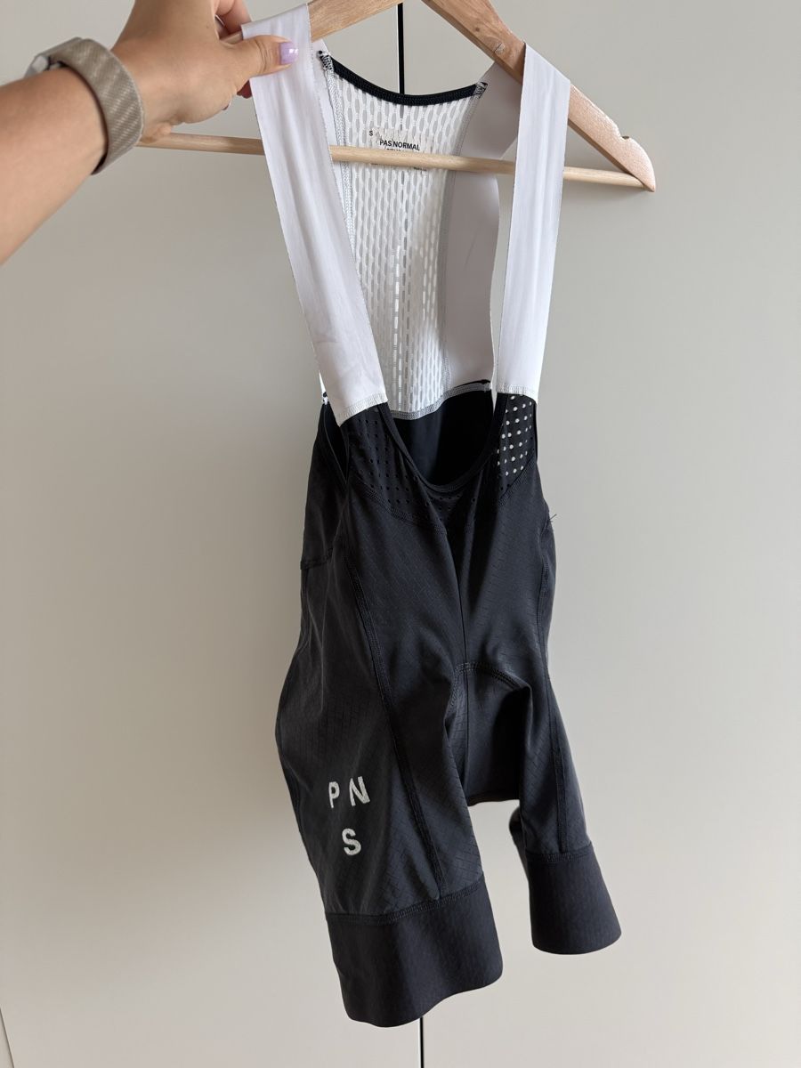 Pas Normal Studios Pantaloni: Pas Normal Velohose Bib Size S – Usato da Zürich venduto da MartinaW1995