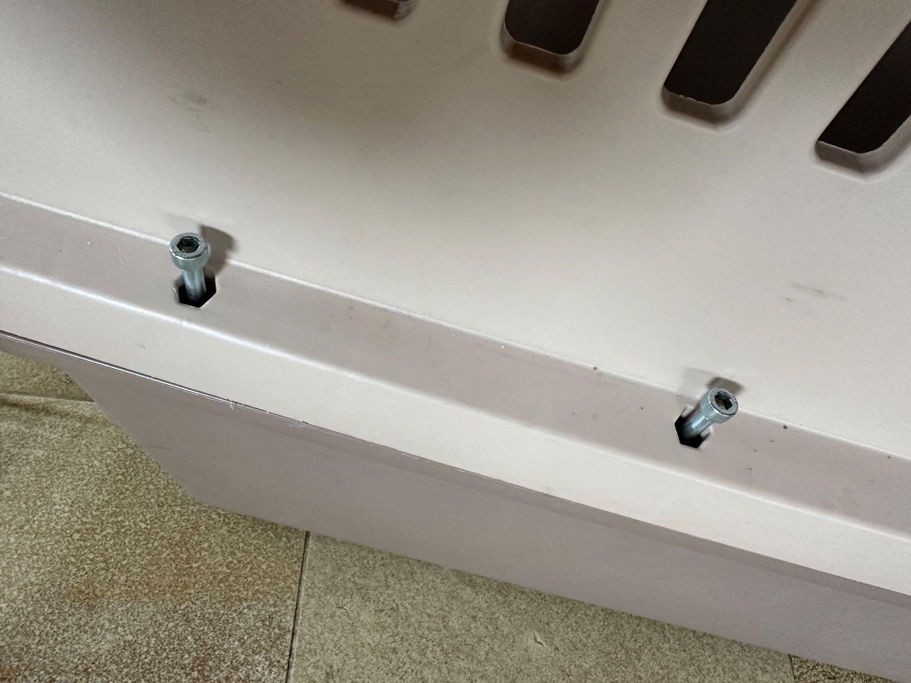 Gabbie, trasporto & Sicurezza: Hunde Reisebox Mittel – Usato da Sattel venduto da chocolat_yumi 3