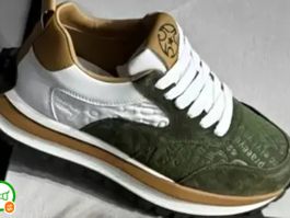 fabrikneue stylische Herren Sneaker, Grün/Weiss, Grösse 41