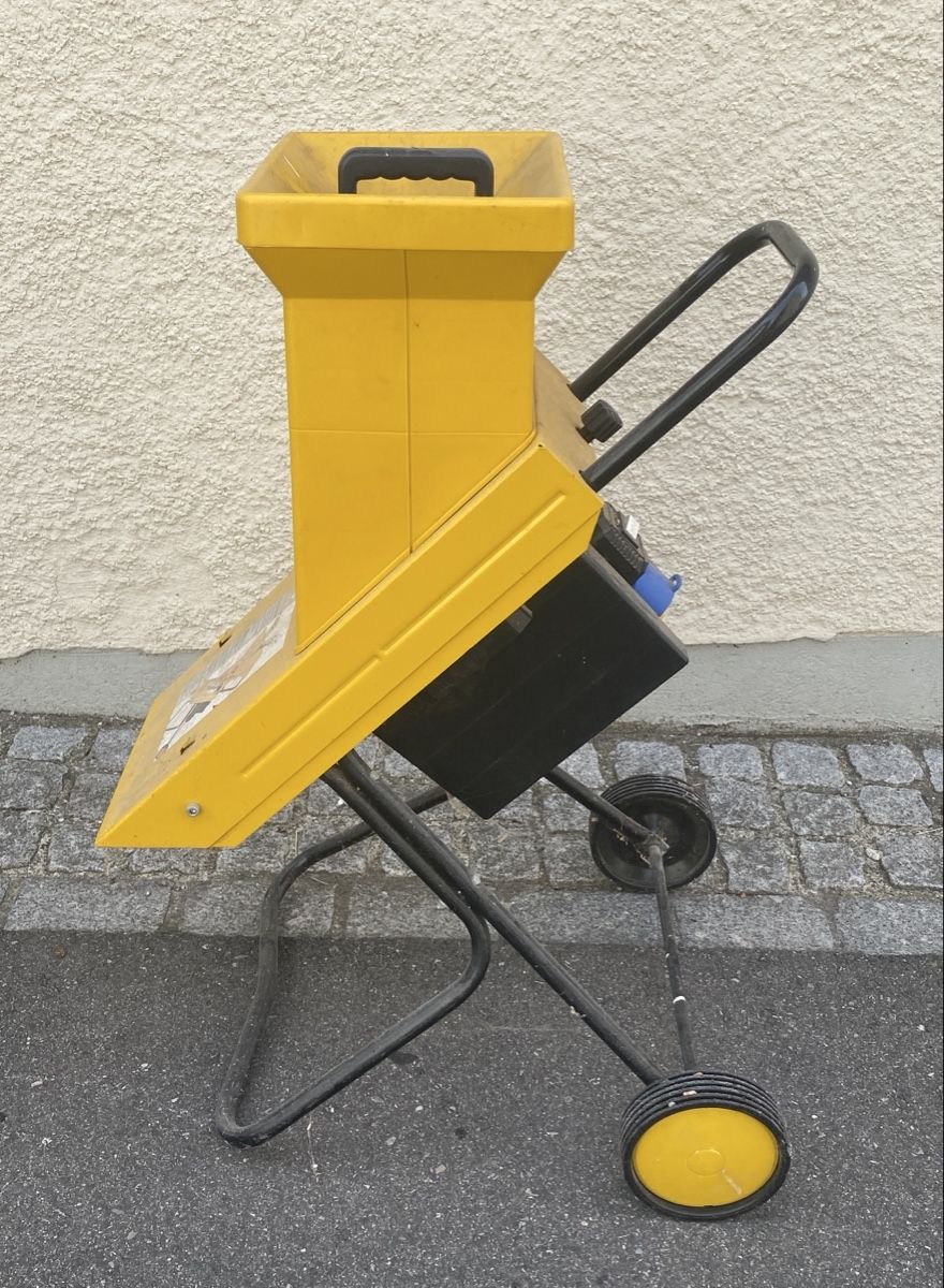 Déchiqueteuse: Häcksler – D'occasion à Untersiggenthal par Forel2000