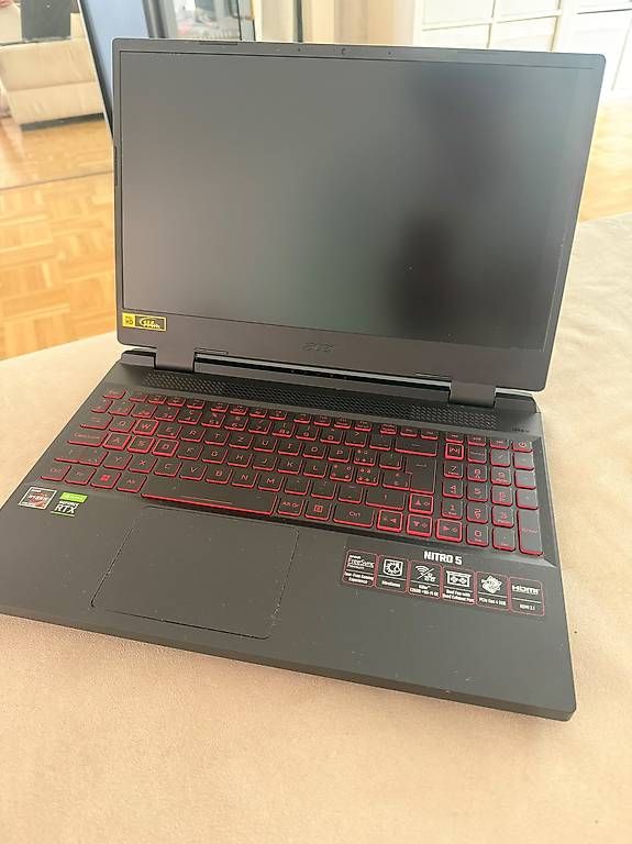 Acer Notebooks: Acer Nitro 5 Gaming Laptop – Gebraucht aus Engelburg von Suneschii2005