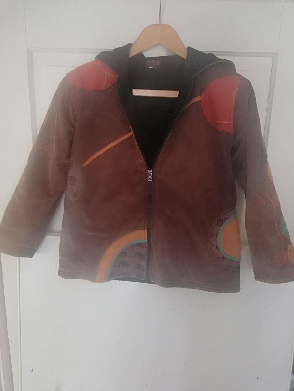 Giacche: Coole Jacke, braun gemustert, ca Grösse 152/ 158 – Usato da Bühler venduto da Frohkost