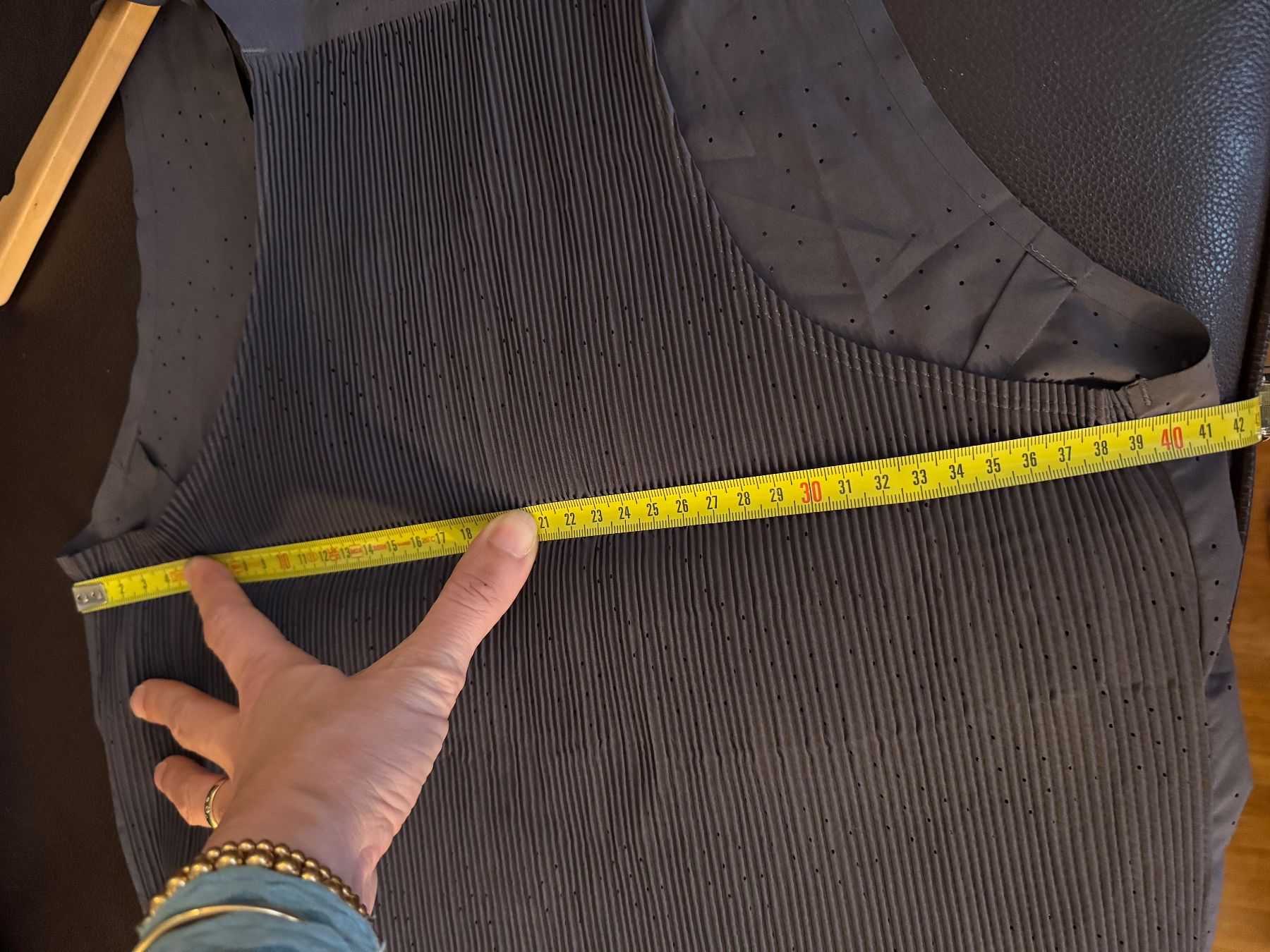 Tops: On Race singlet – Gebraucht aus Obfelden von cesarina10 8