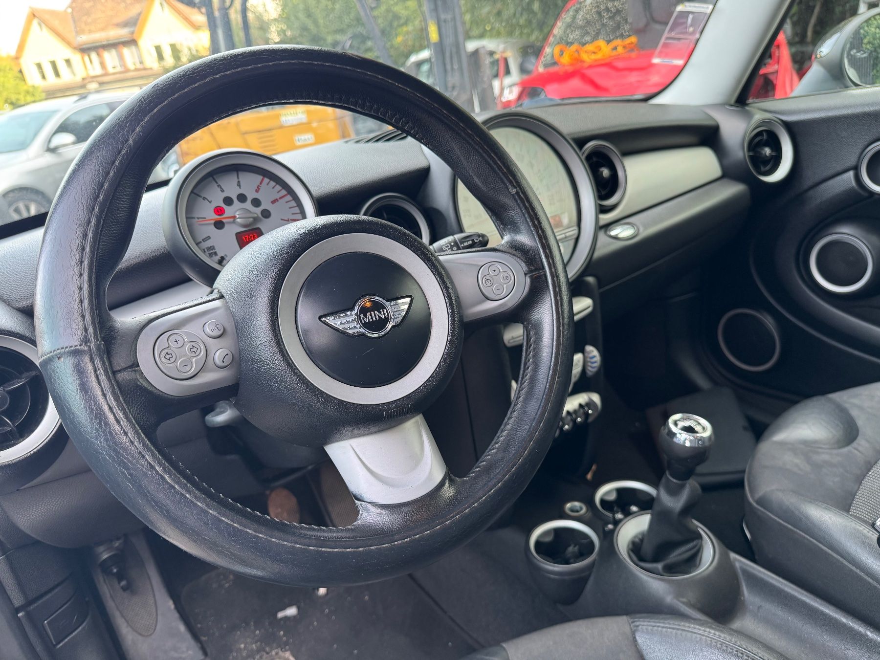 Mini Automobili: Mini Cooper 1.6D – Usato da St. Gallen venduto da AutoSG 8