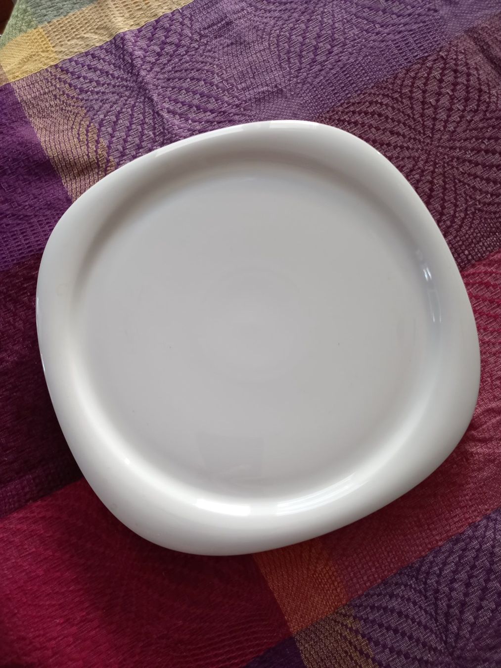 Rosenthal Piatti di portata: Plat de service Suomi de Rosenthal – Nuovo (secondo la descrizione) da St-Sulpice VD venduto da asc_5twt