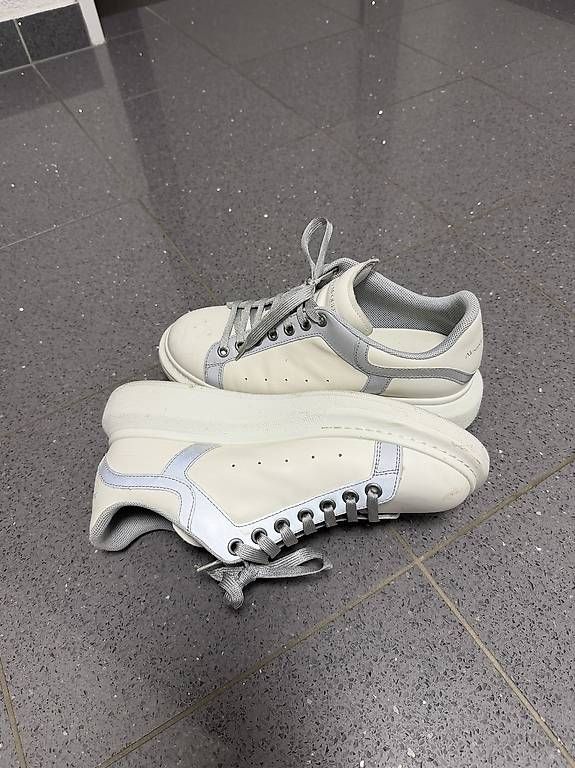Alexander Mcqueen Chaussures hommes: Alexander McQeen – D'occasion à Horw par SaveIT 1