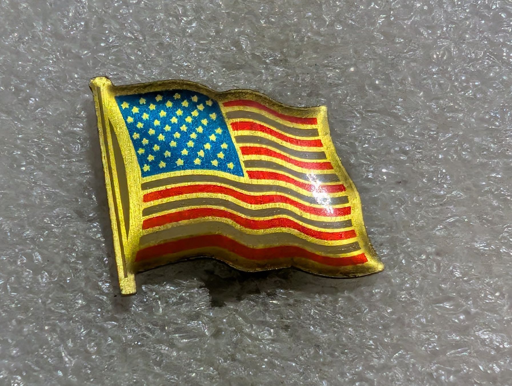 Placchette & Badge: Ansteckpin 214: Flagge USA – Usato da Oppligen venduto da Pin-Fall-Shop