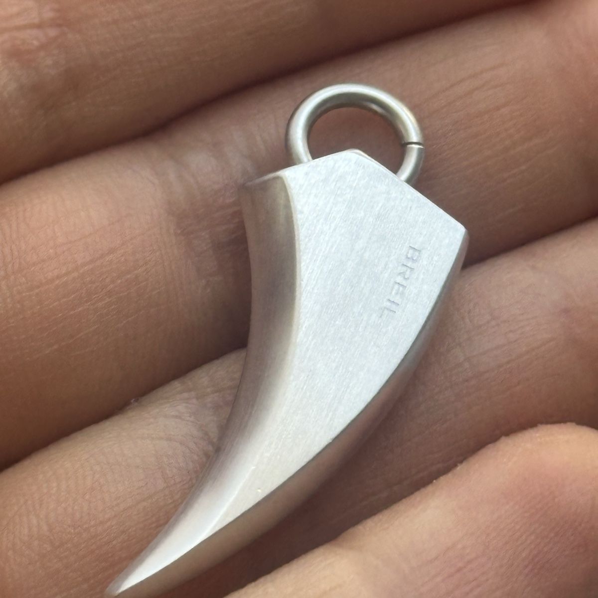 Breil Anhänger: Breil Edelstahl Silberne Klinge Anhänger  – Neu (gemäss Beschreibung) aus Givisiez von dor_xb9k 1