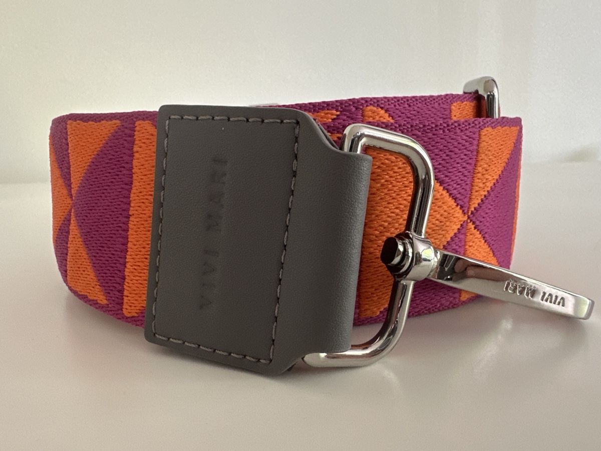 Altro in  Abbigliamento & Accessori: Vivi MARI Strap – Nuovo (secondo la descrizione) da Volken venduto da sko_y6gx 1
