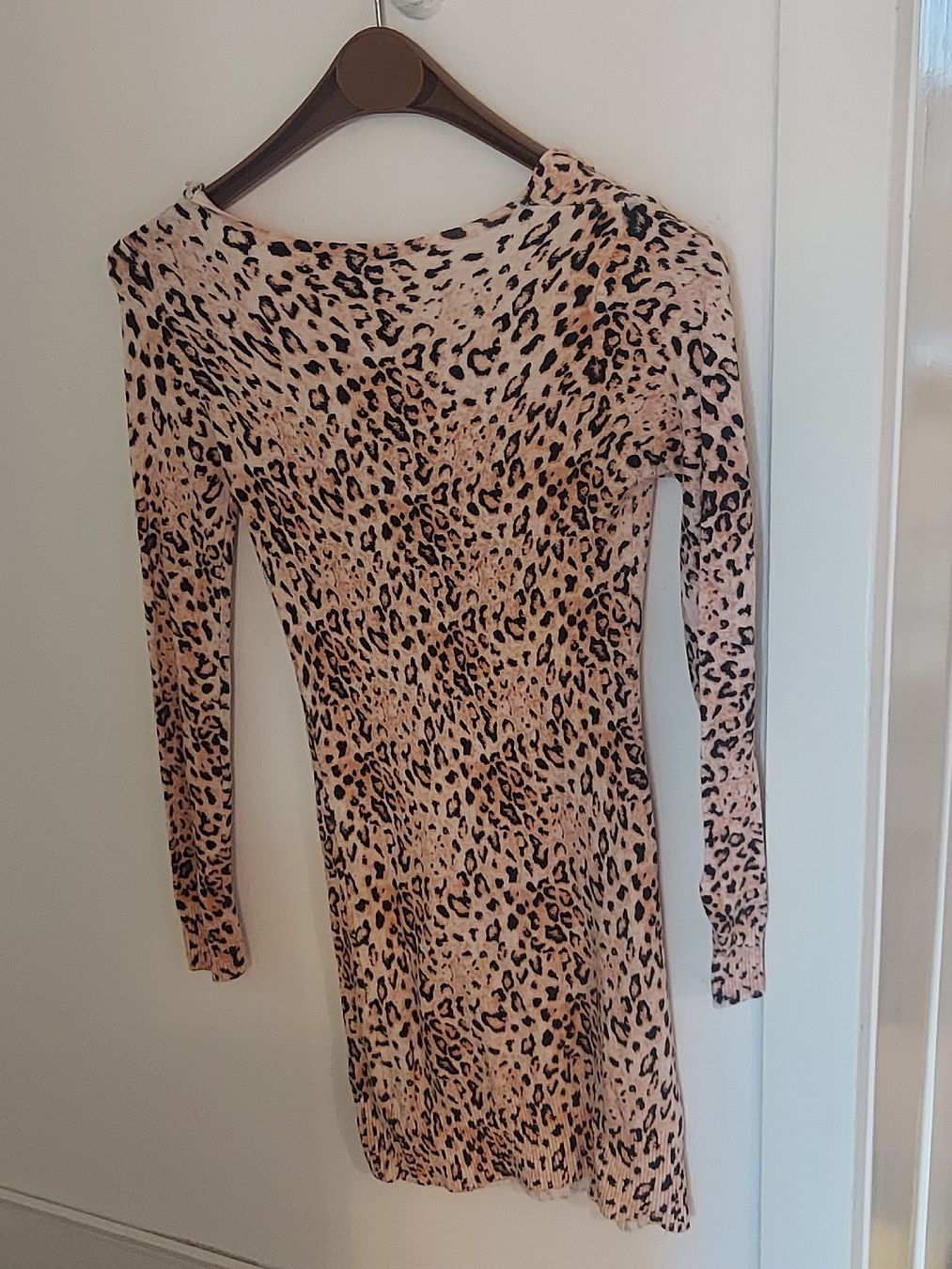 Pulls & Sweat-shirts: Enzoria paris Pullover kleid – Neuf (Voir description) à Biel/Bienne par mas_fx95 2