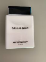 Givenchy Dahlia noir