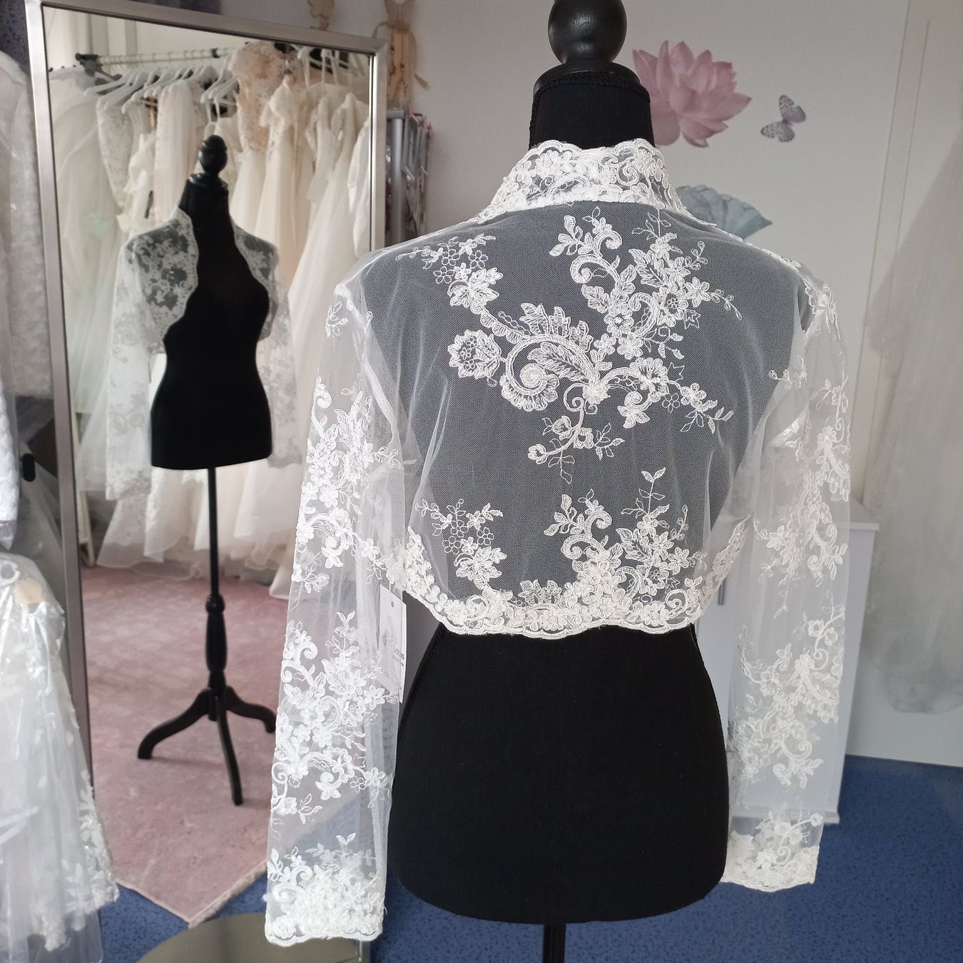 Bolero: Braut Bolero gr.M (38), NEU – Nuovo e nell'imballaggio originale da Bachenbülach venduto da lot_88j2 1