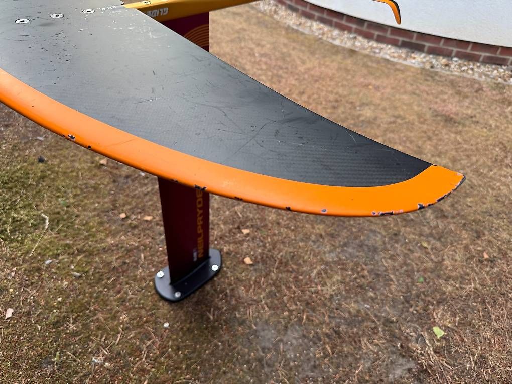 Tavole da surf e di nuoto: NeilPryde Glide Surf Foil HP 21 komplett Set – Usato da Villars-sur-Glâne venduto da Lluetolf 3