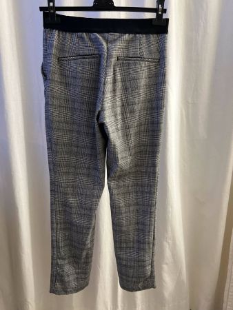 Elegante Hose mit Karomuster - Gr. 36 grau
