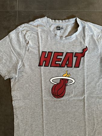 T-shirt grigia Miami Heat, size M, NBA