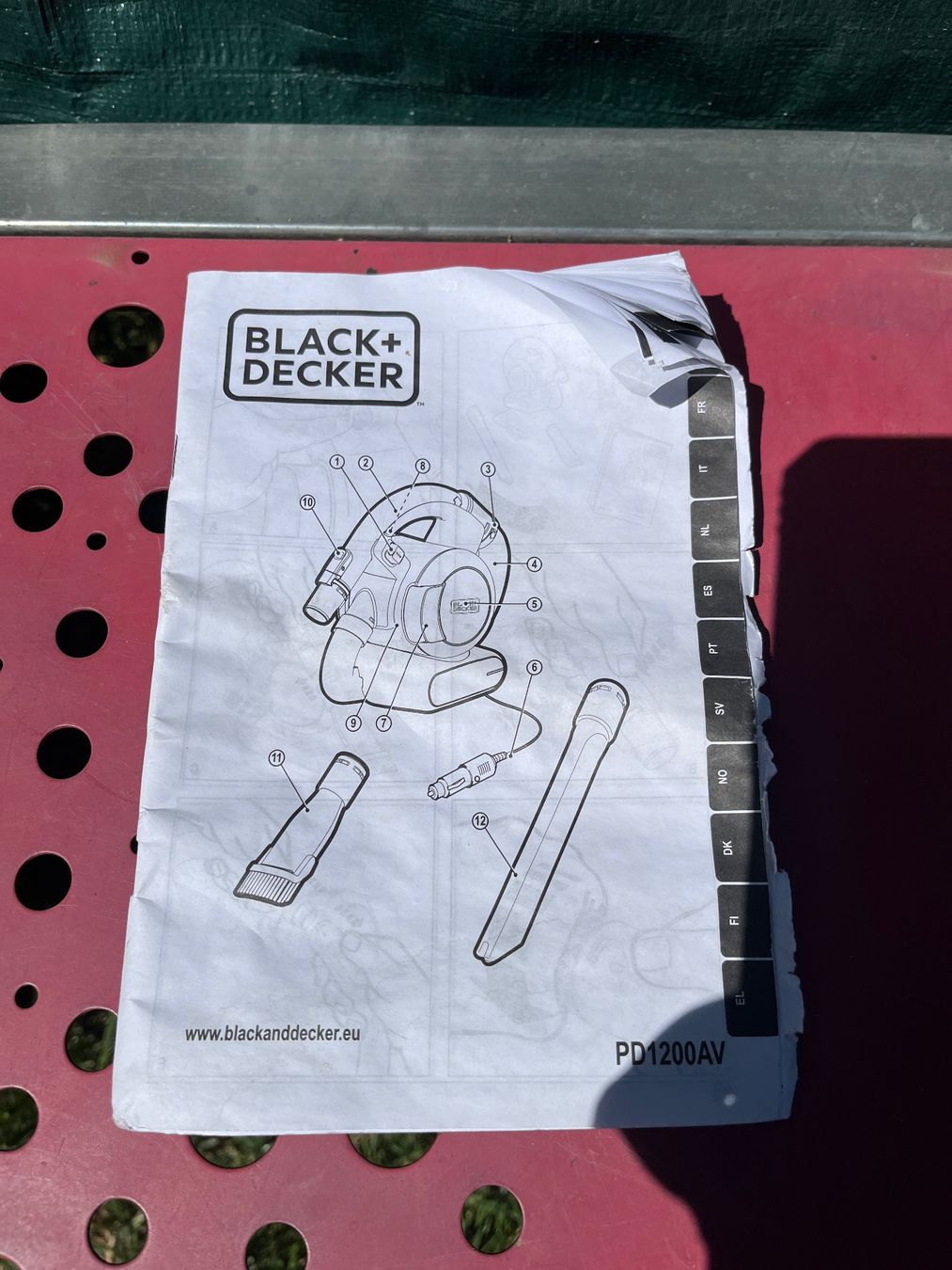 Aspirapolveri & Accessori: Black+Decker Autostaubsauger – Usato da Erlenbach i.S. venduto da Mozes 6