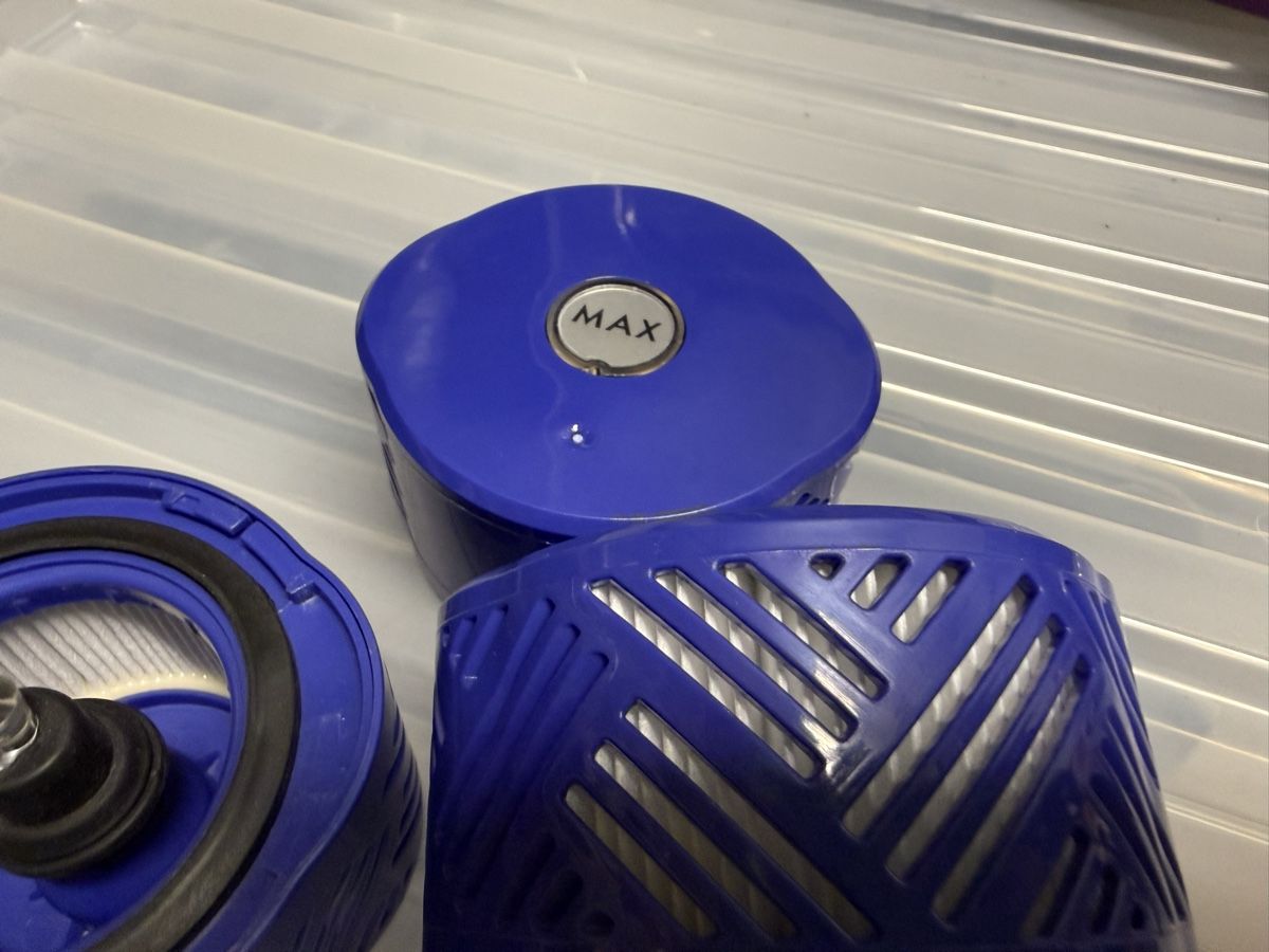 Dyson Autres articles pour la maison: Dyson DC59 oder V6 Filter – Neuf avec emballage d'origine à Uster par Sasisa 2