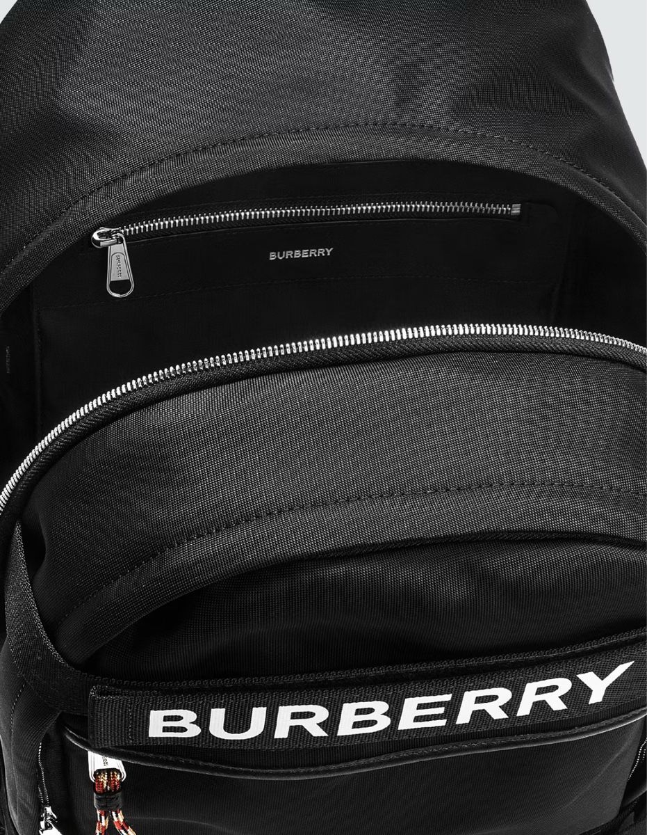 Burberry Rucksäcke: Burberry Nevis Backpack – Neu und originalverpackt aus Port von Alpensieg 4