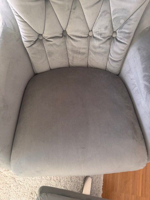 Sessel: Relaxsessel in hellgrau mit Hocker - WIE NEU!! – Gebraucht aus Zürich von CoCos_Closet 5