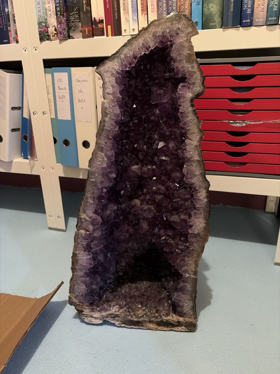 Mineralien & Heilsteine: Amethyst – Gebraucht aus Root von 156500