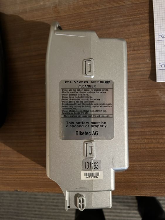 Flyer Ladegerät für E-Bike, 36V, 4A | Kaufen auf