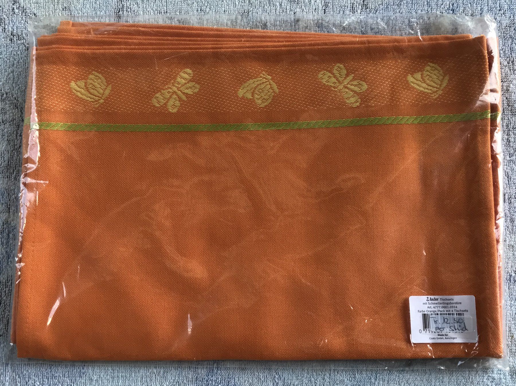 Set di tavolo e panche: 4 TISCHSETS NEU & ORIGINALVERPACK – Nuovo e nell'imballaggio originale da Ostermundigen venduto da Kari1937