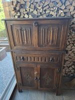 Antiker Barschrank Eiche mit Schnitzereien Holz braun