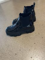 Neuwertige Damen Stiefel Grösse 36