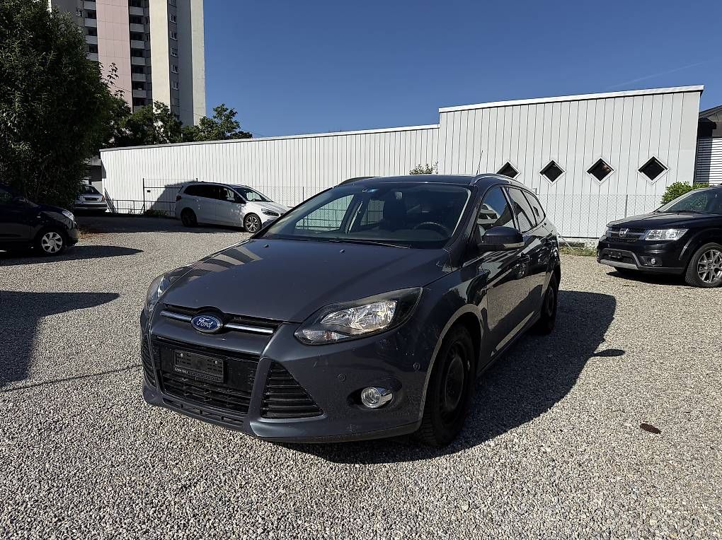 Automobili: Ford Focus 1.6i mit MFK – Usato da Pieterlen venduto da bse_96hf