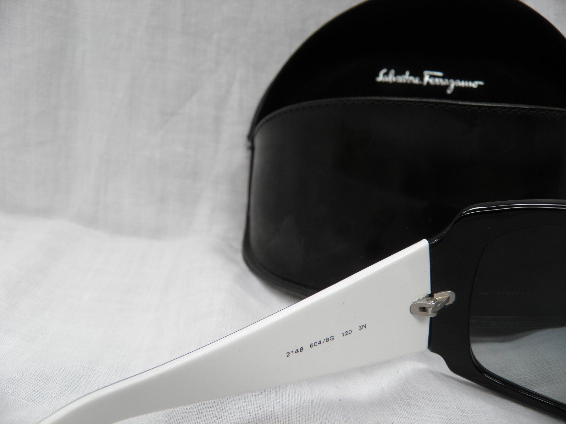 Salvatore Ferragamo Occhiali & Lenti: Sonnenbrille SALVATORE FERRAGAMO – Usato da Rüti ZH venduto da corvus-corvus 4