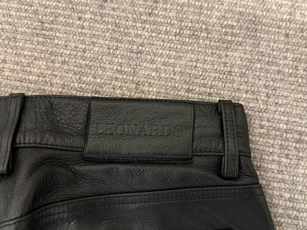 Pantaloni: Lederhose Leonardo – Usato da Niederrohrdorf venduto da ras_6j5s 2