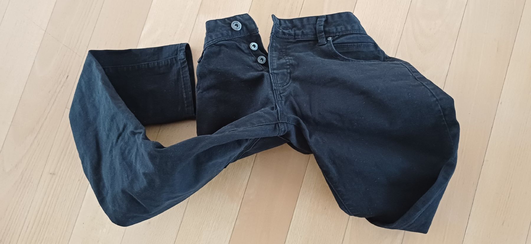 Jeans: Jeans schwarz Gr. 31/30 – Usato da Entlebuch venduto da Waldschratt65 6