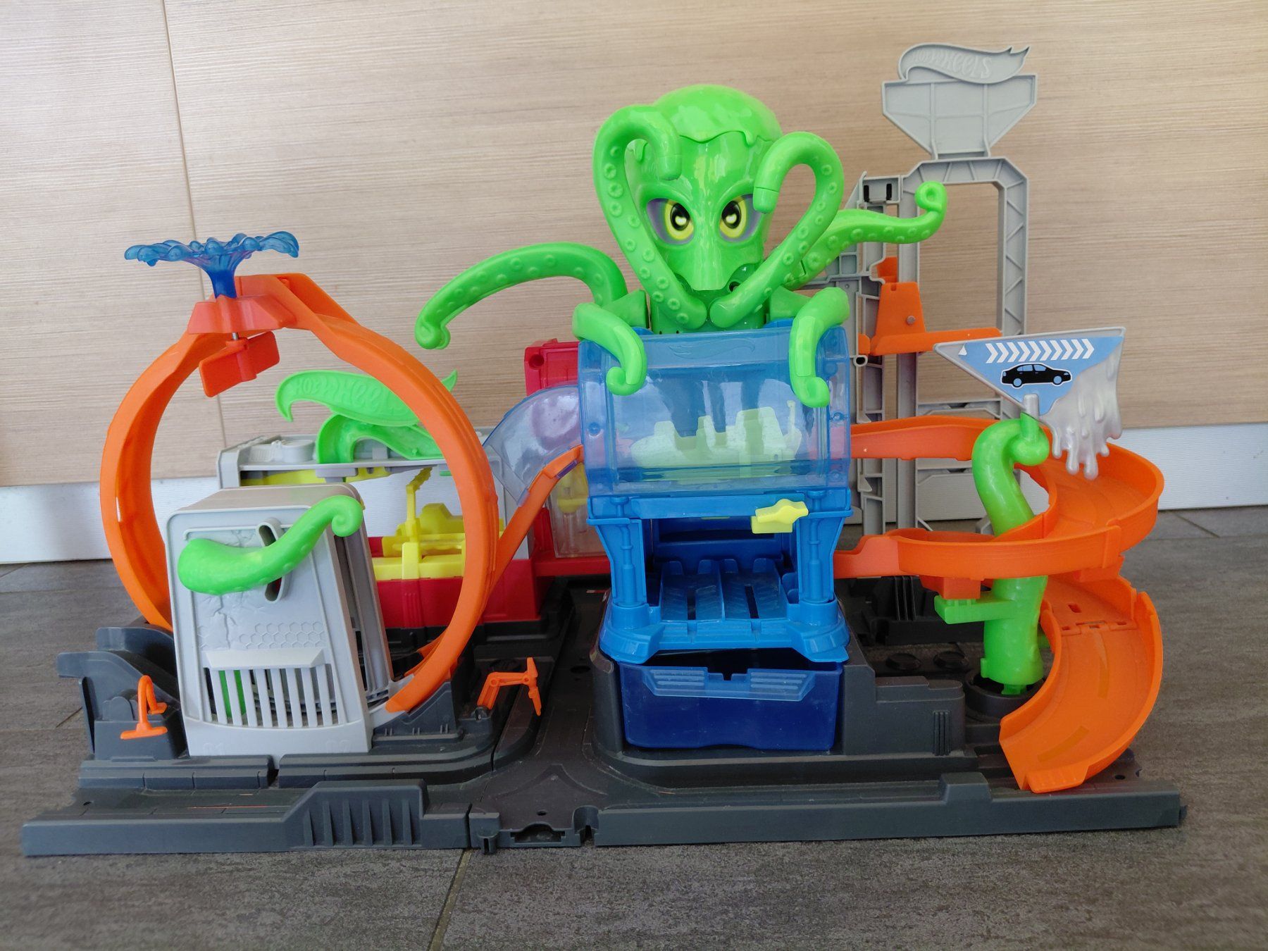 Hot Wheels Giocattoli: Hotwheels Car Wash – Usato da Renan BE venduto da Epicurien0017 1