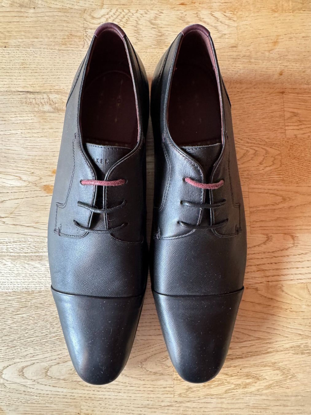 Ted Baker Scarpe da uomo: Brand New Ted Baker Shoes – Nuovo (secondo la descrizione) da Grund b. Gstaad venduto da ReLuxe 2