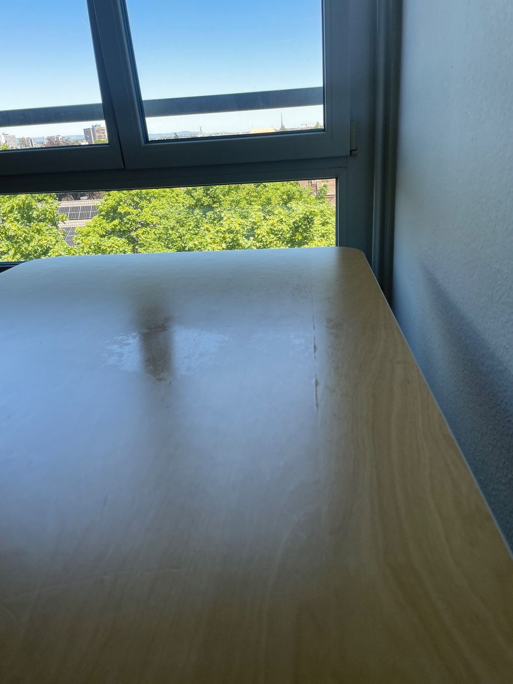 Ikea Scrivanie: Schreibtisch/Bureau Ikea Bekant – Usato da Bern venduto da jjojjo_77 4