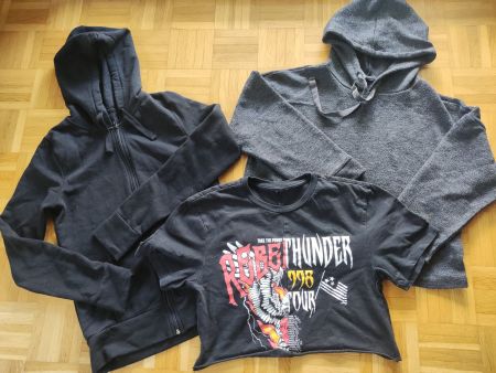 2 Mädchen  Pullover XS/S einfarbig schwarz