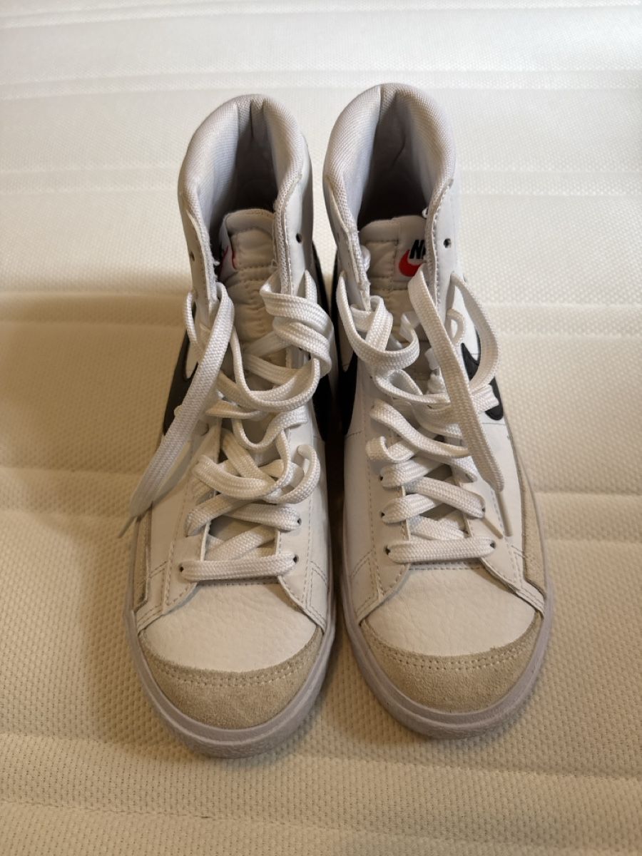 Scarpe da donna: Nike Schuhe – Usato da Zürich venduto da joe_9lm9 2