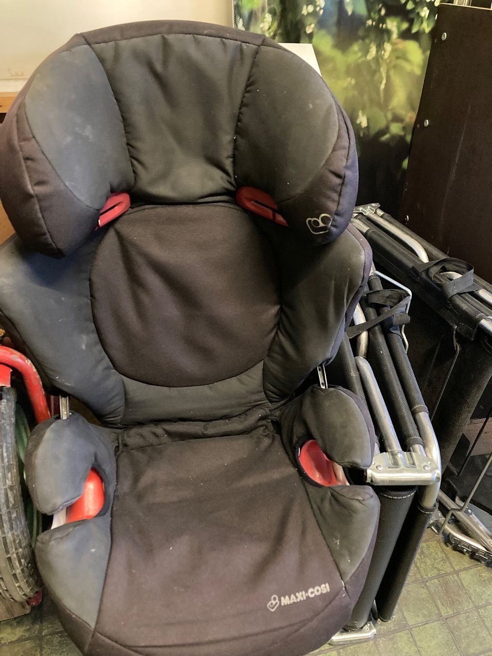 Maxi-Cosi Auto-Kindersitze: 2 Kindersitze Maxicosi – Gebraucht aus Weiach von Rrenegade 1