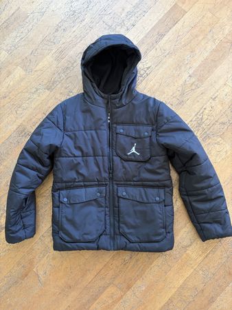Jordan Übergangs-/Winterjacke schwarz Junioren Gr XL