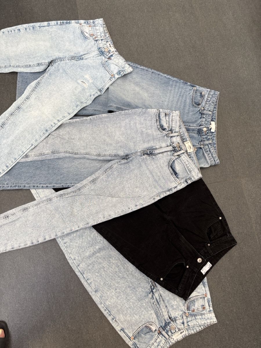 Lotti di vestiti: Jeans Paket S  – Usato da Winznau venduto da Matthias06