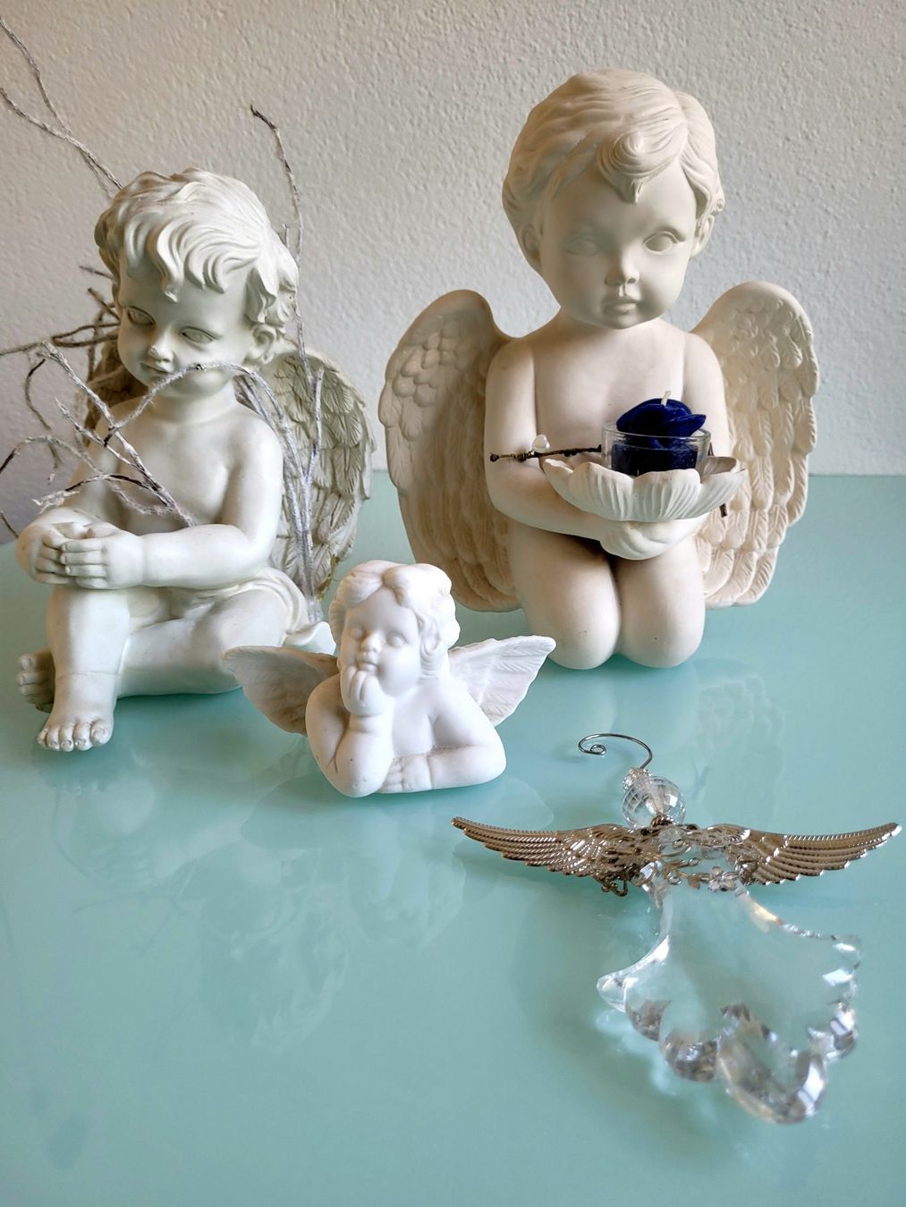 Statuette: 4 er Set Engel Figuren. – Nuovo (secondo la descrizione) da Hagendorn venduto da hagendorna 3