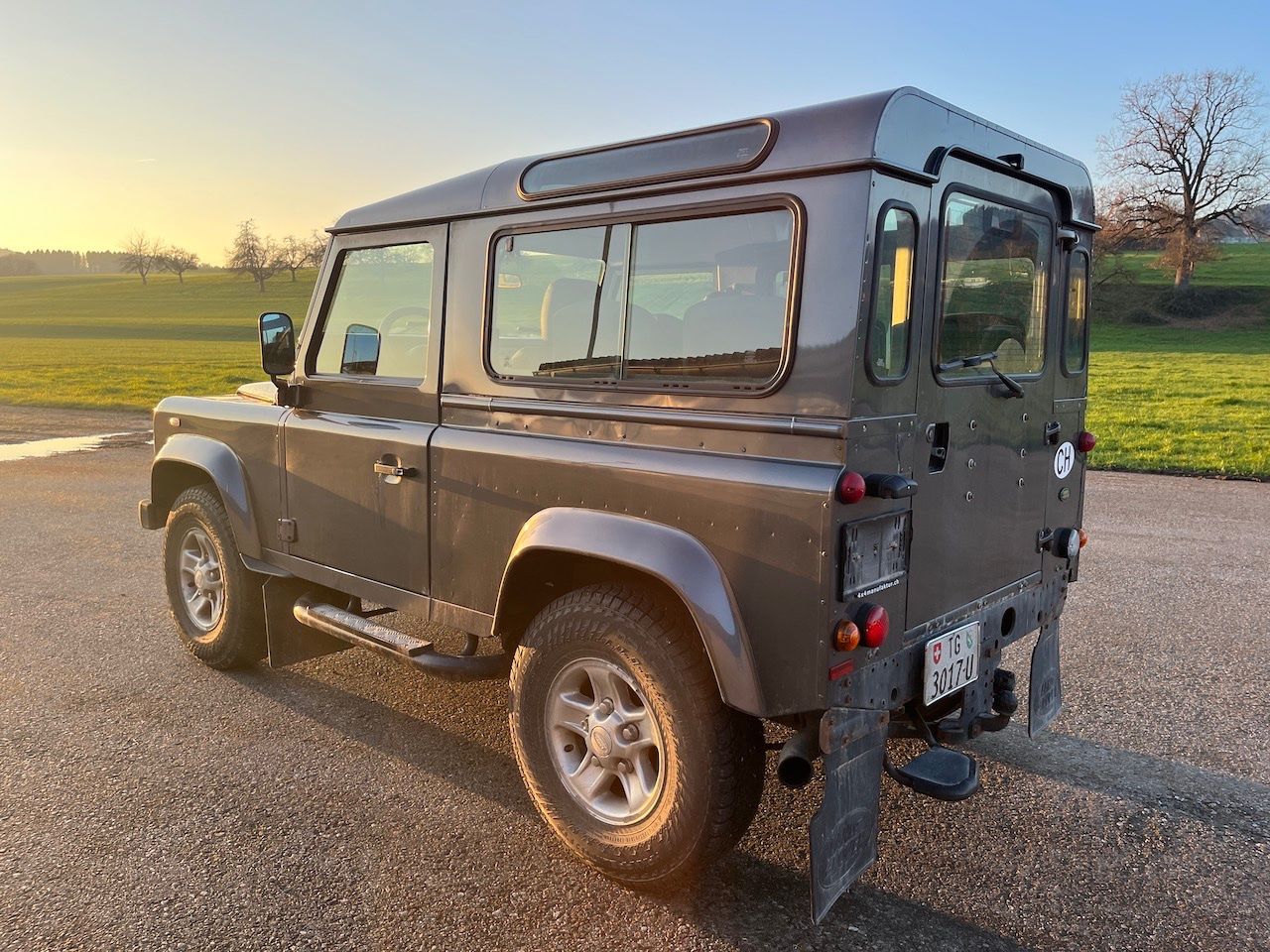 Land Rover Autos: LAND ROVER Defender 90 TD5 – Gebraucht aus Sirnach von MaechlerAutomobile 3