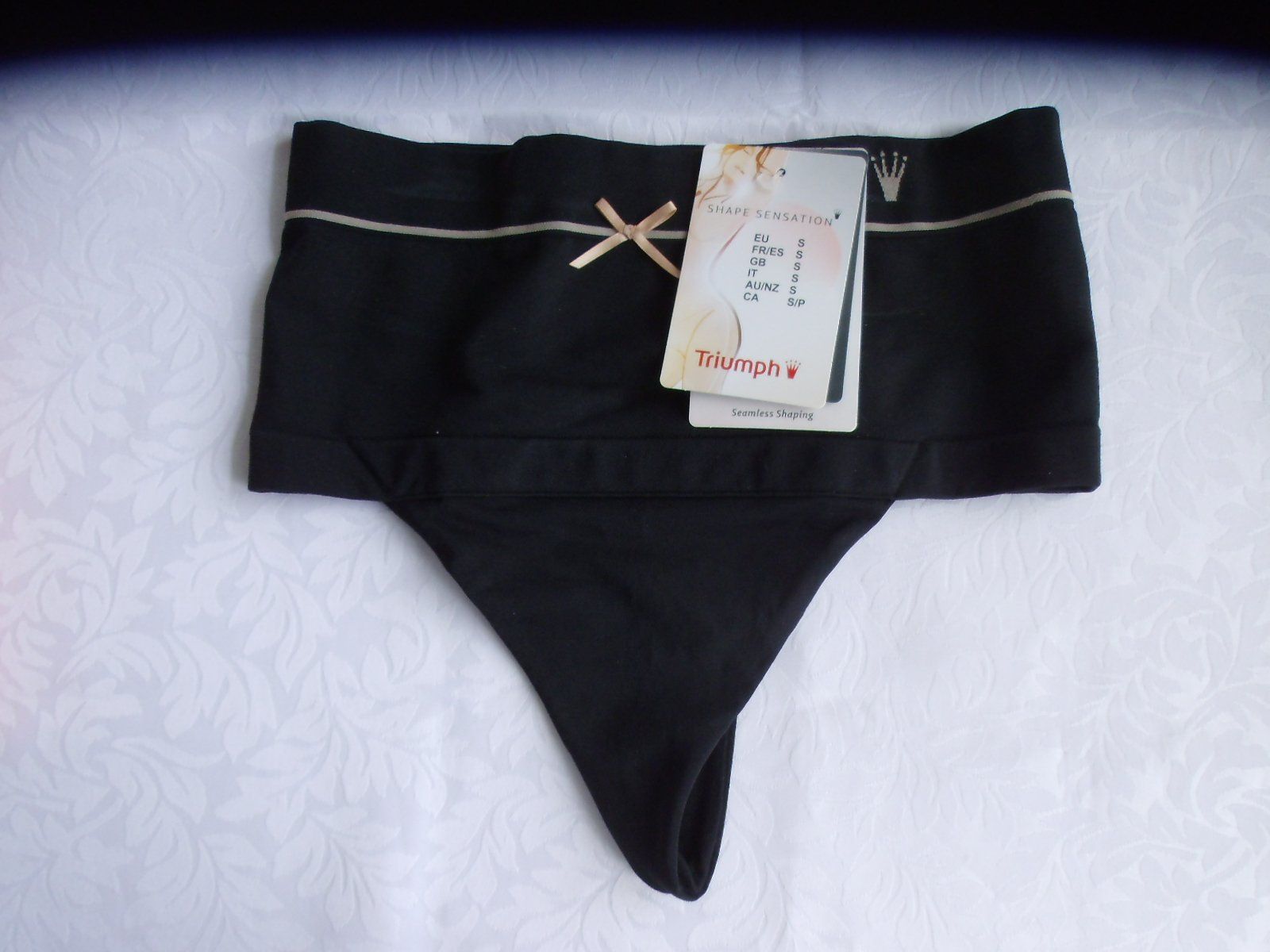 Triumph Altra biancheria intima: String von Triumph ***NEU*** Grösse: S schwarz – Nuovo e nell'imballaggio originale da Walenstadt venduto da Pluisa 2